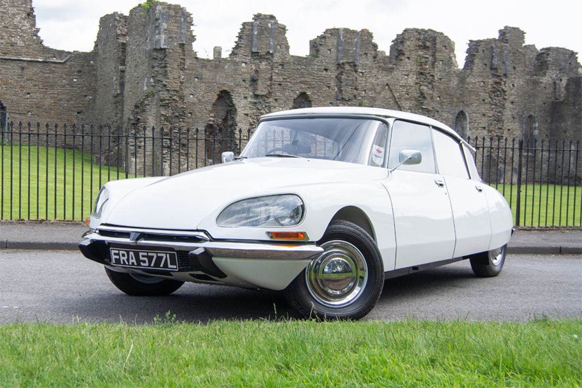 Show-stopping award-winning Citroen DS Super 5 on offer at Silverstone Classic  Auction