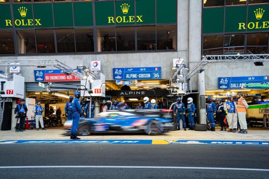 24 Hours of Le Mans Hour 19 Roundup: A few twists to the plot in the last two hours