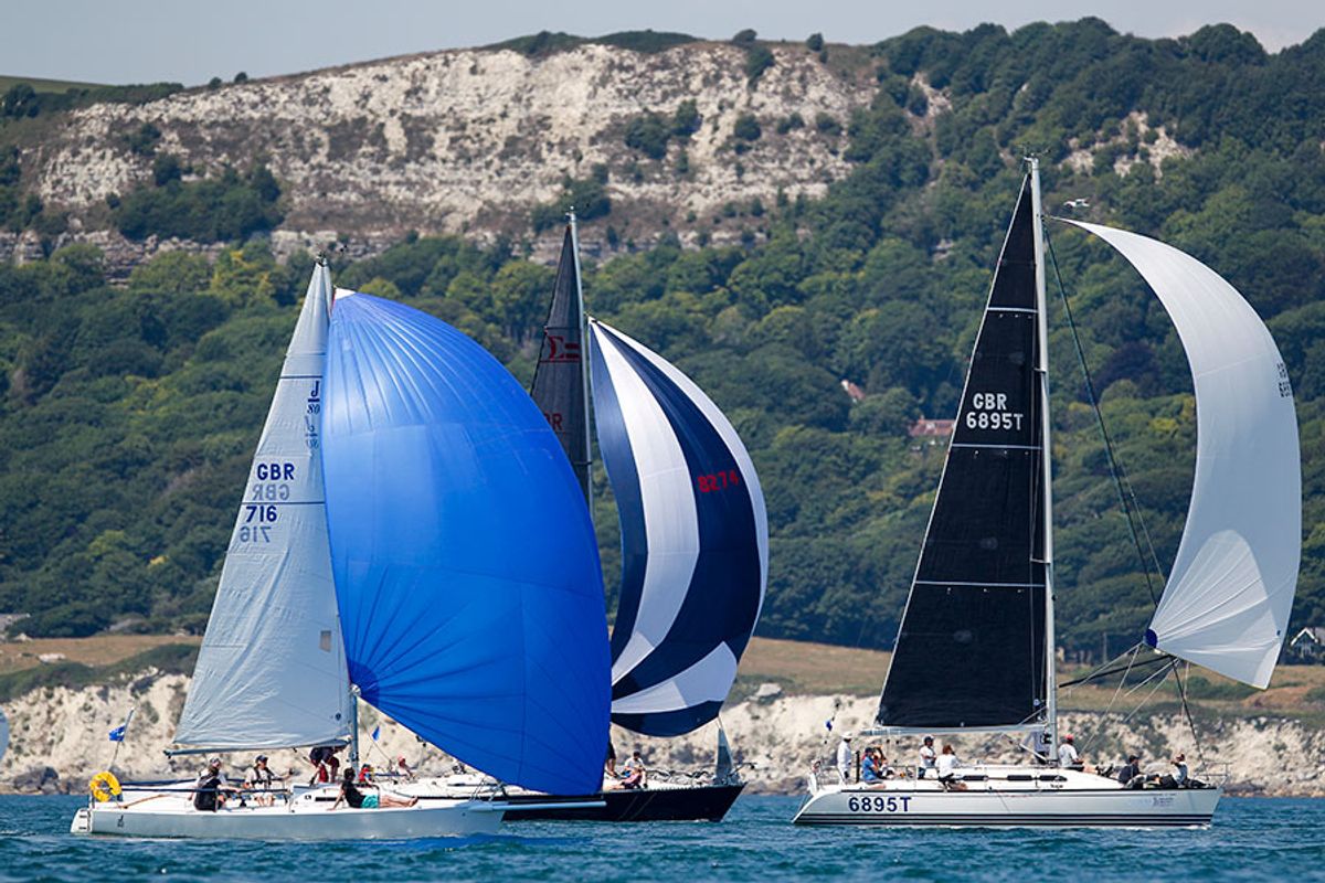 Eeyore wins 2019 Round the Island Race Gold Roman Bowl