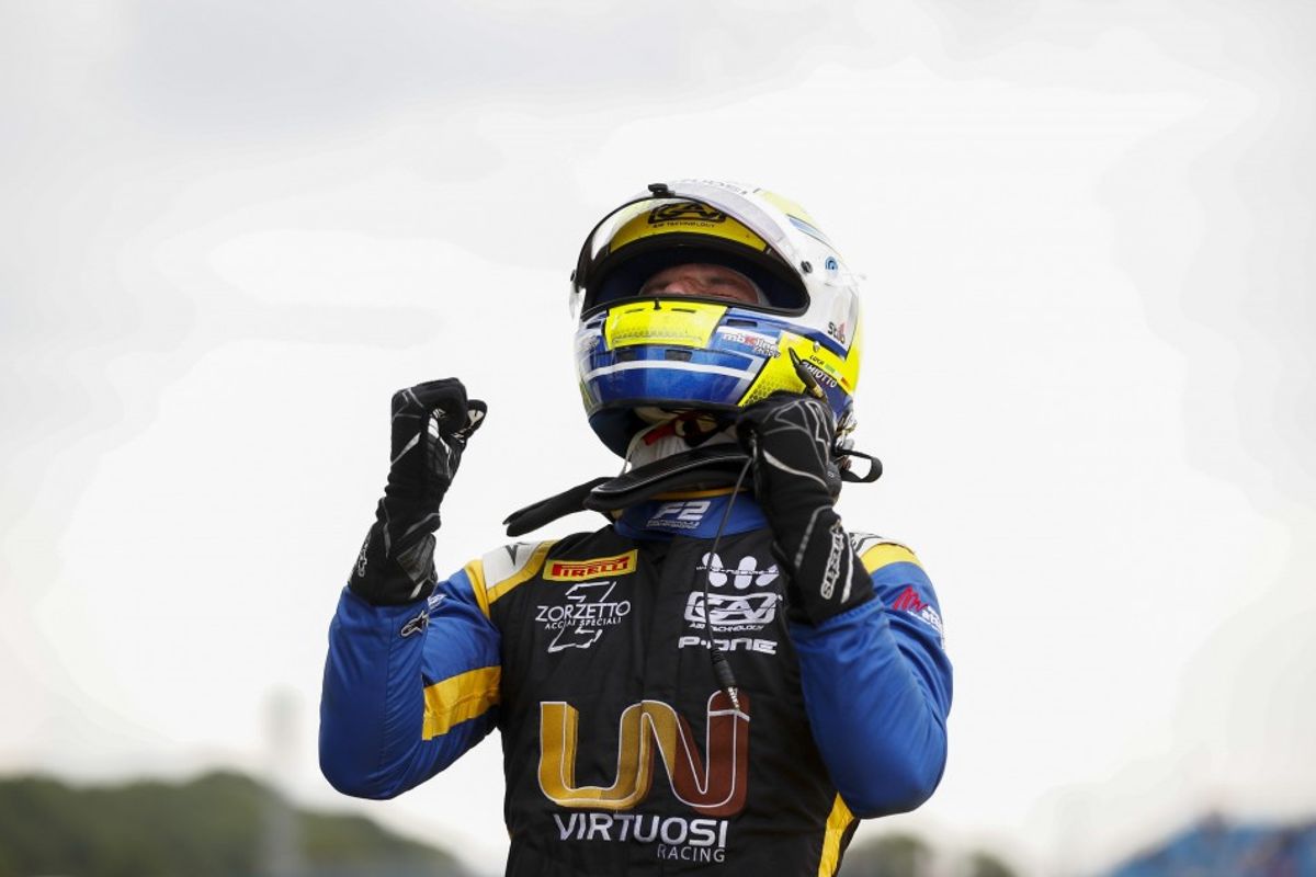Ghiotto takes maiden F2 win at Silverstone Feature Race