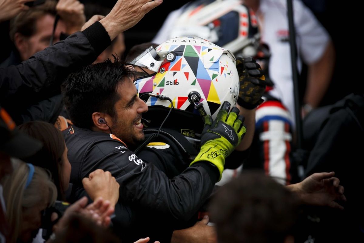 Aitken secures home F2 win at Race of Silverstone Sprint