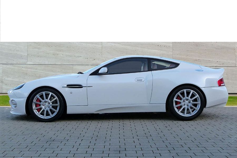 2007 Aston Martin Vanquish S 1 of 180 lots at CCA's August sale
