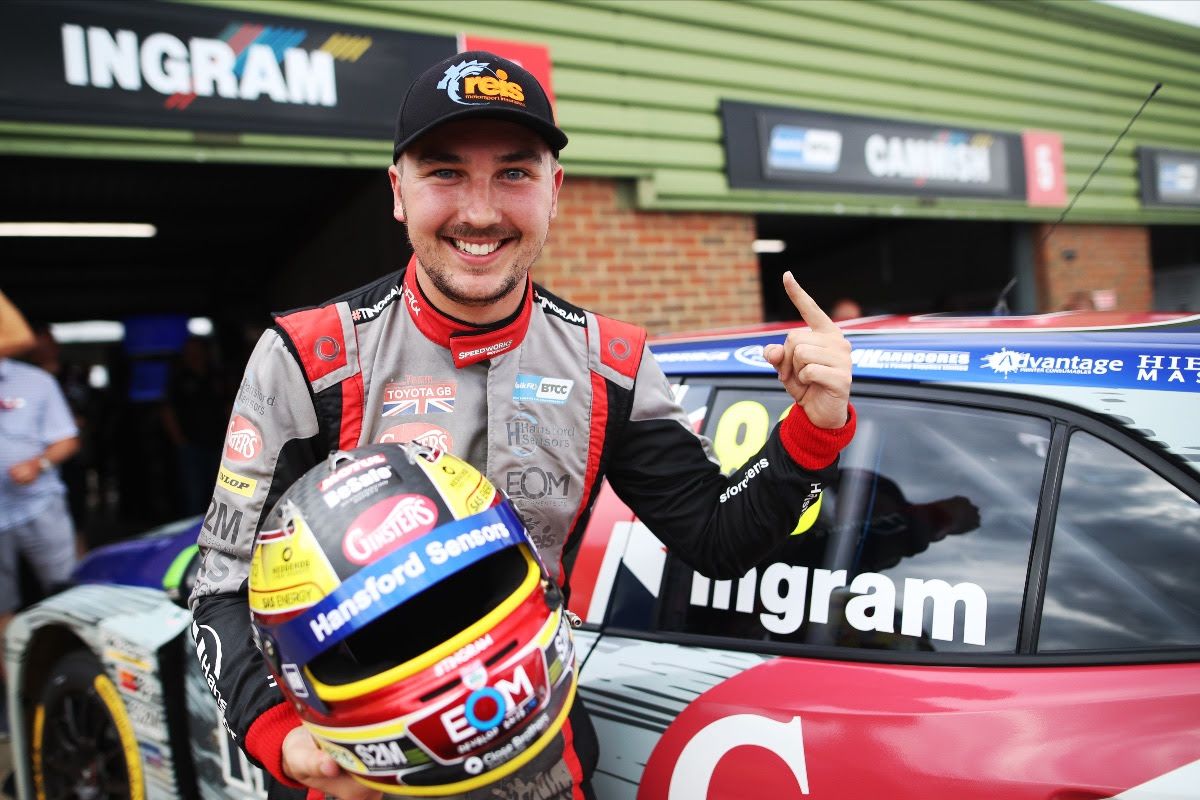 Tom Ingram seals sensational BTCC pole by just 0.002s at Snetterton