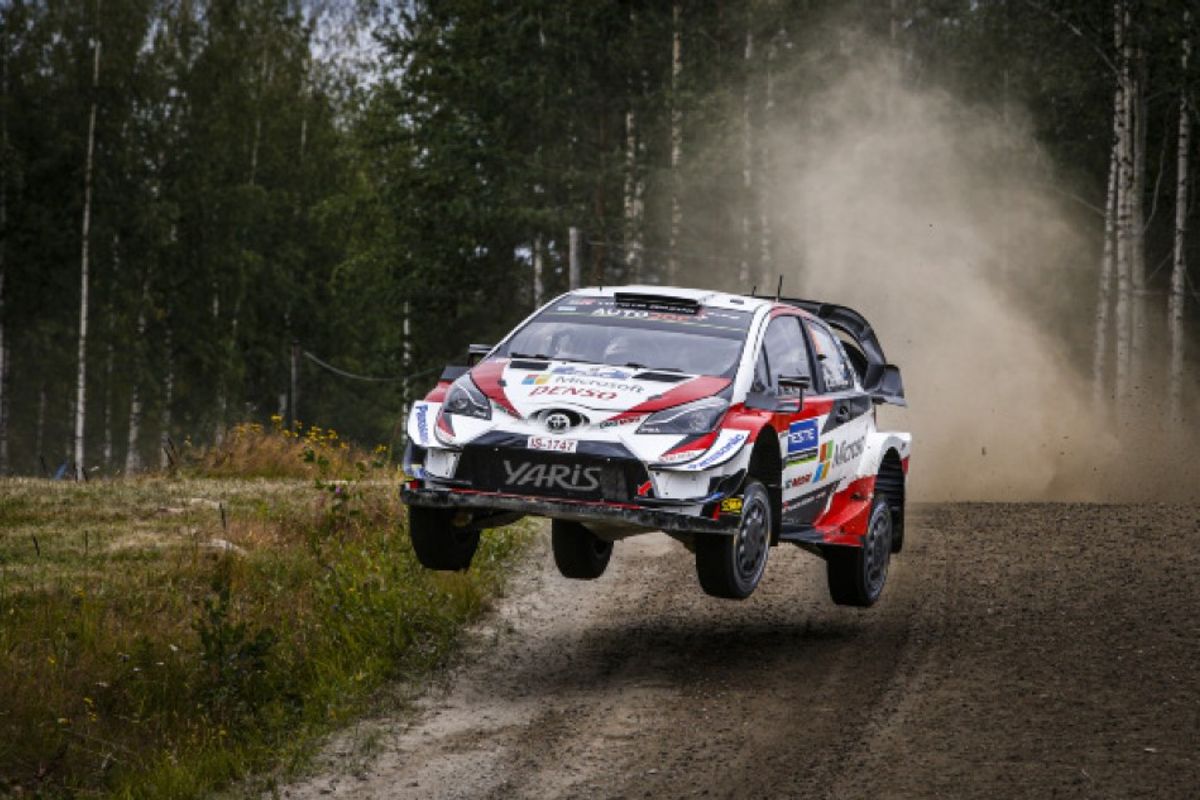 Ott Tänak in charge after furious Rally Finland fight