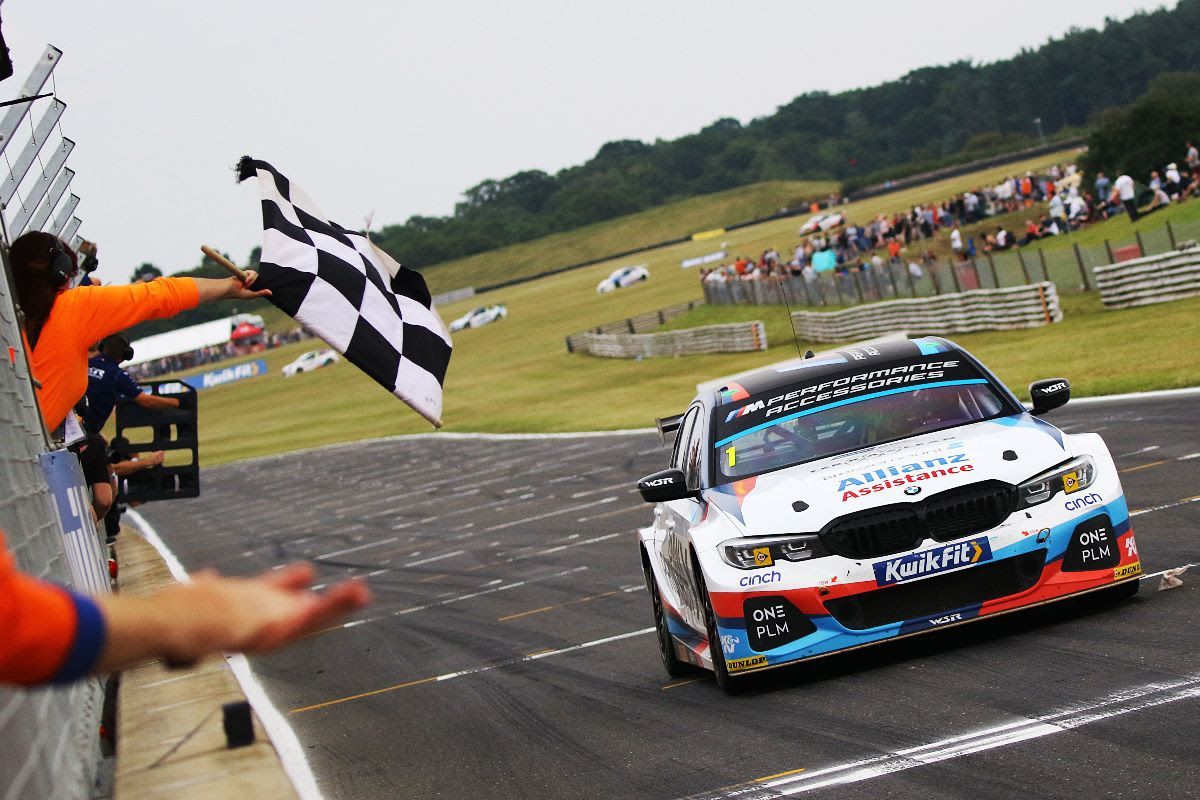 Turkington the man to beat as BTCC returns for second visit to Thruxton