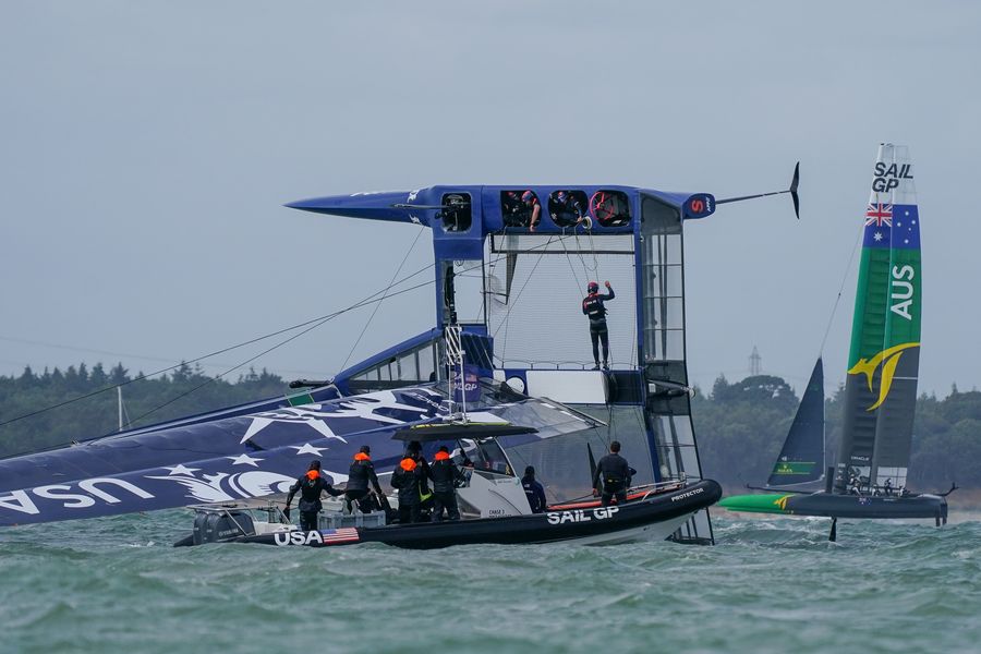 Australia win Cowes Sail GP Races 1 & 2, Team America capsize