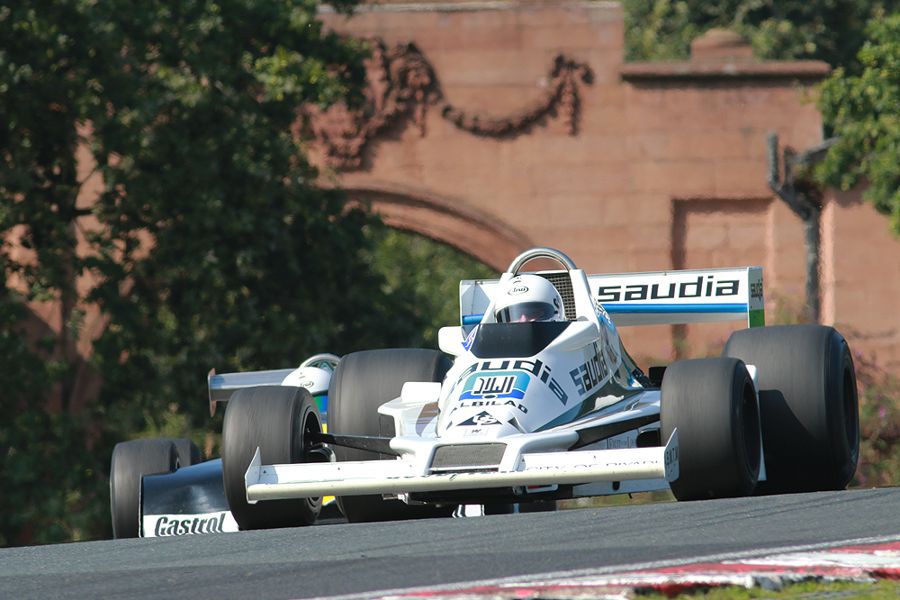 Scorching racing at HSCC's Oulton Park Gold Cup