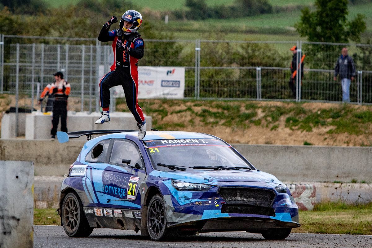 Topi Heikkinen and Timmy Hansen win Austrian TitansRX