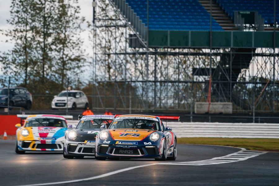 Porsche Carrera Cup GB: Brands Hatch GP, rounds fifteen and sixteen
