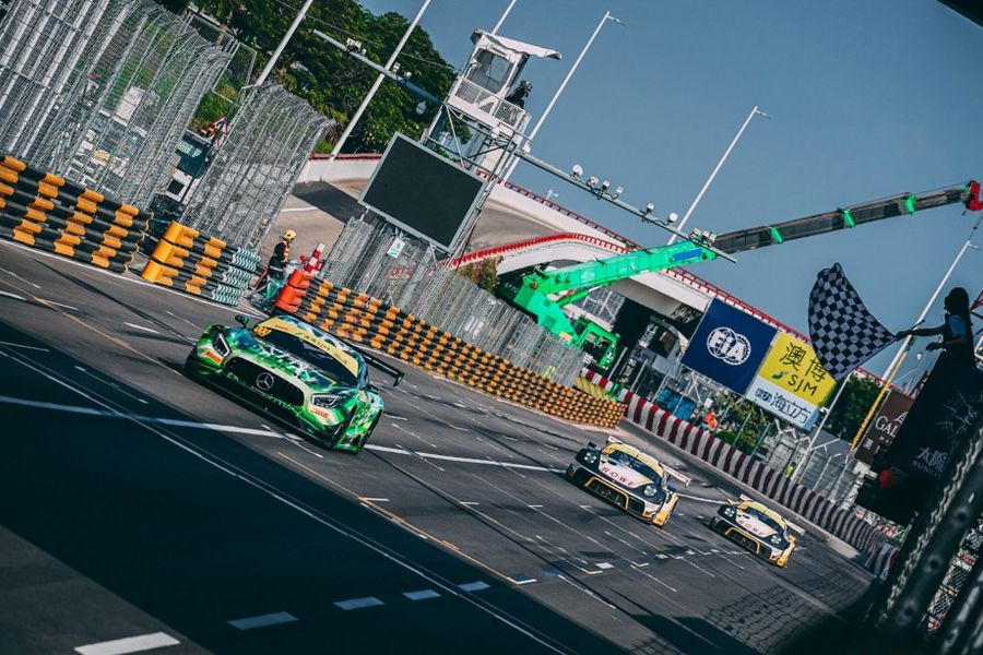 Marciello claims lights-to-flag win in dramatic GT World Cup Qualifier