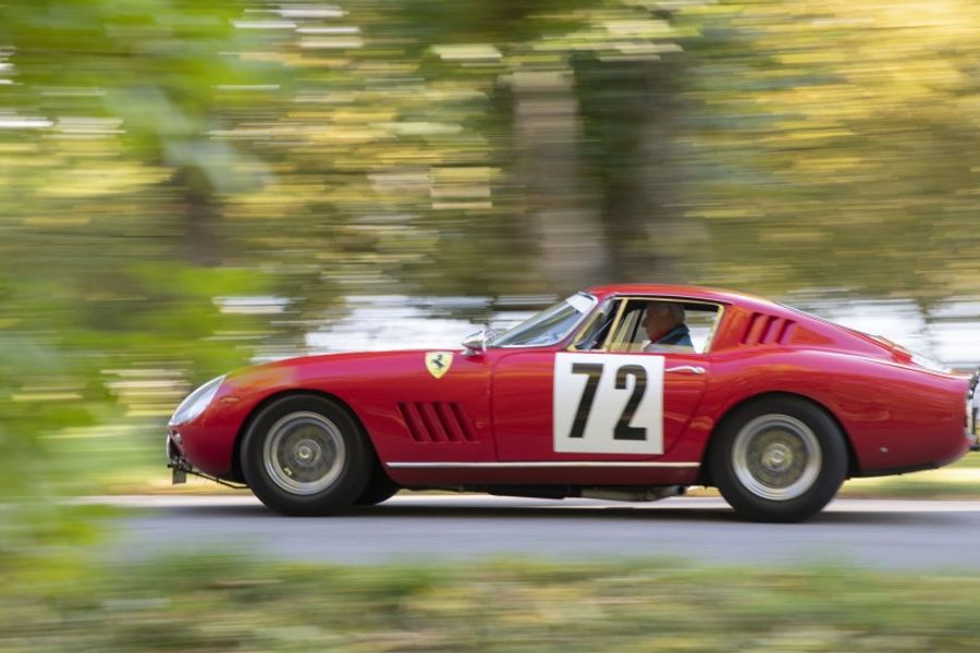 Ferrari 275 GTB/C6 sells for $2,753,080 at Artcurial Rétromobile, results