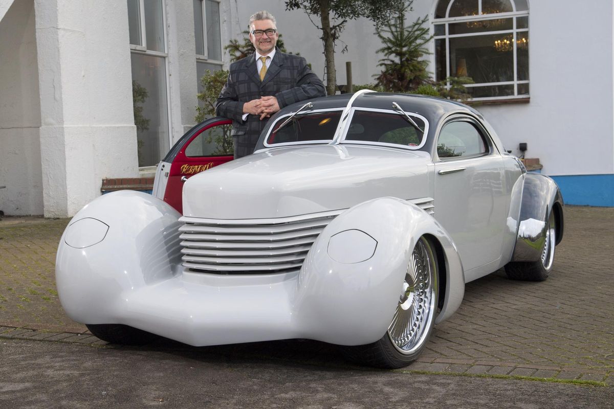 Retro Motoring Magic theme for Beaulieu's Father Day weekend