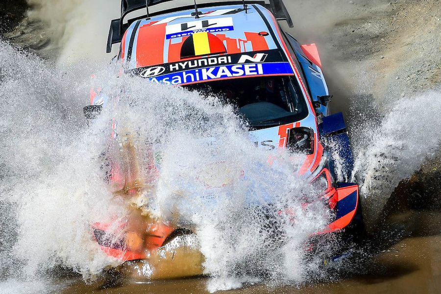 Thierry Neuville takes early Rally Mexico lead