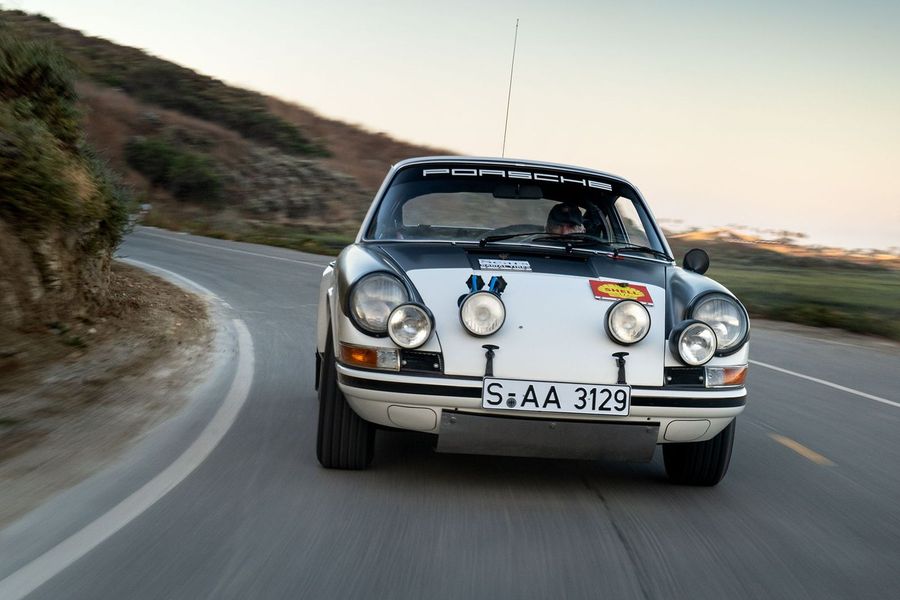 1971 Porsche 911 ST Rally at Goodings Geared Online Auction