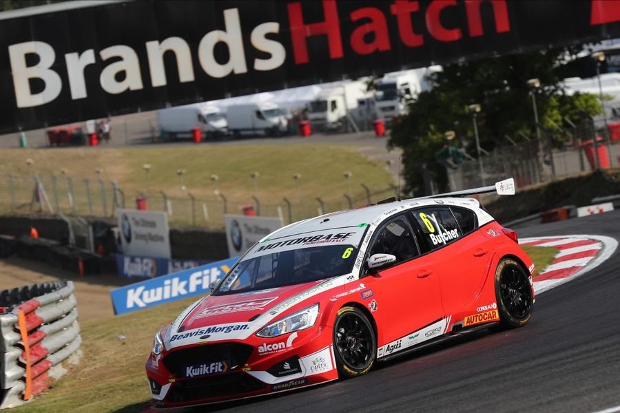 Rory Butcher takes BTCC pole at Brands Hatch