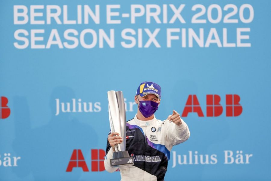 M.G. pipped Robin Frijns to Berlin E-Prix victory