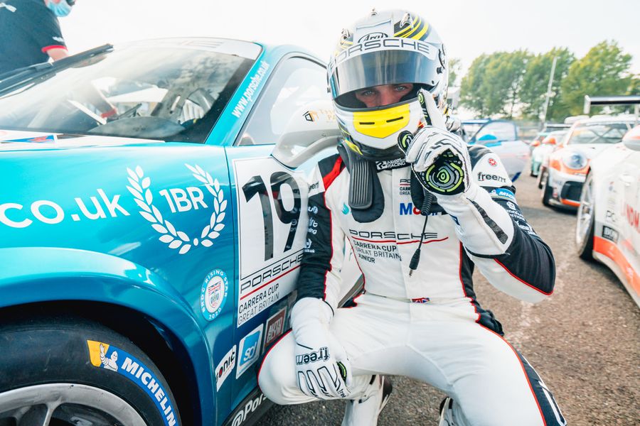 Harry King doubles up at Brands Porsche Carrera Cup