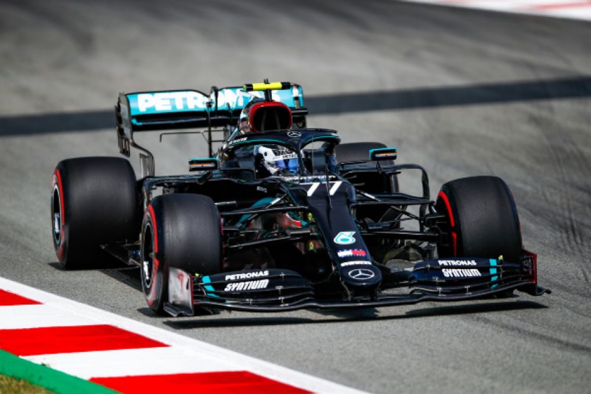 Bottas tops timesheets in Spanish Grand Prix FP1