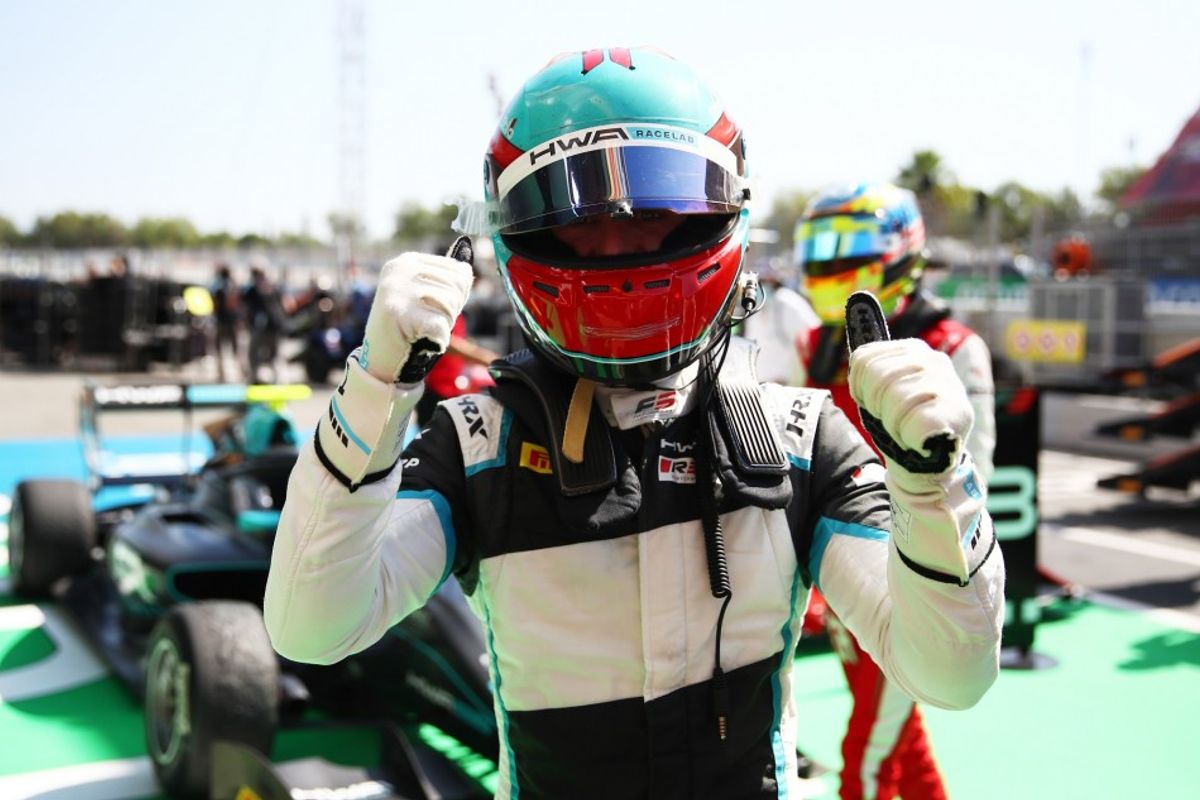 Jake Hughes wins first F3 Race of Barcelona