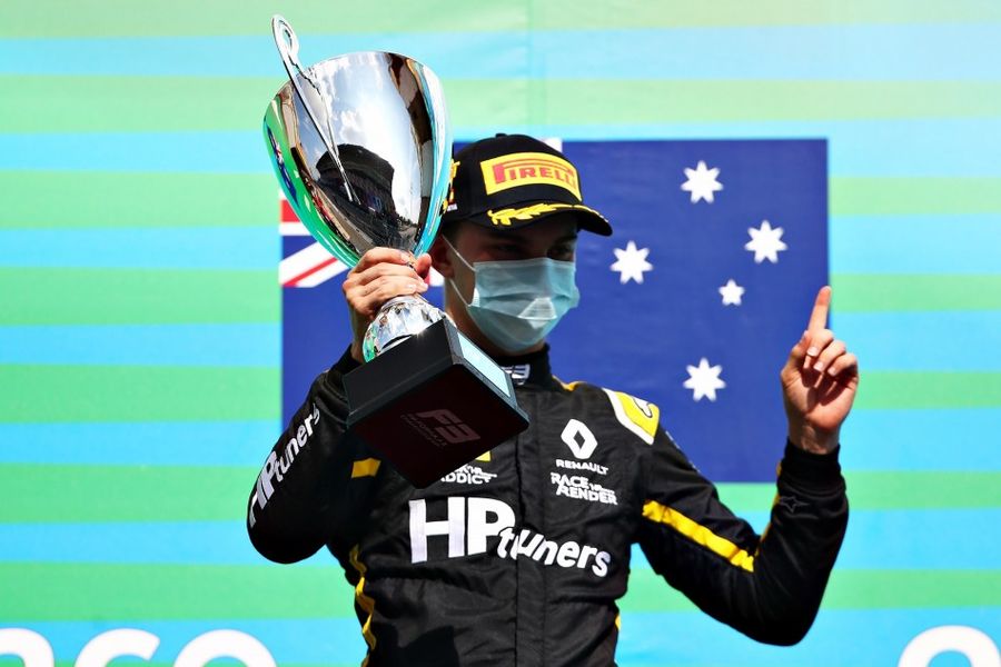 Piastri wins F3 Race 2 of Barcelona