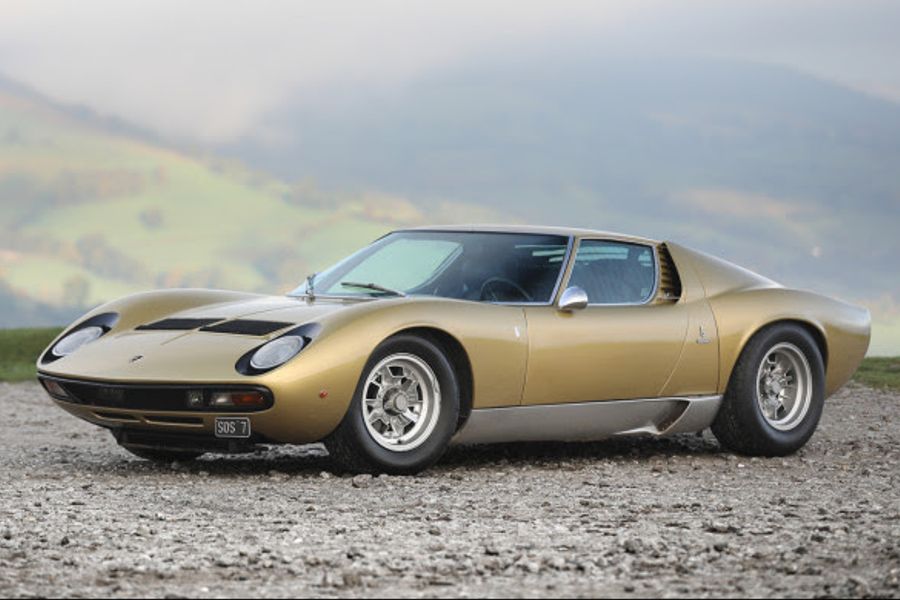 Lamborghini Miura P400 SV Speciale at Gooding's London Auction