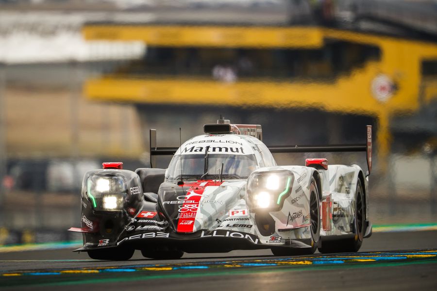 Le Mans 24hr : One hour into the race