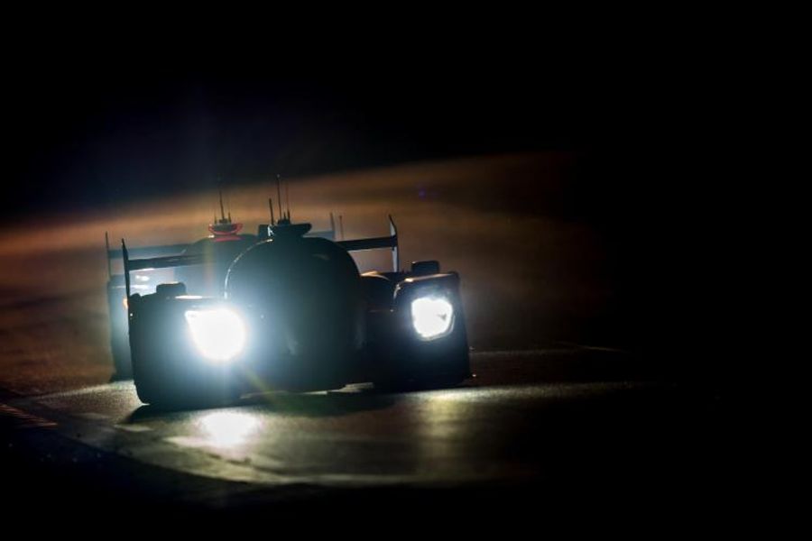 Le Mans 24hr at 8 hours: Toyota increases lead