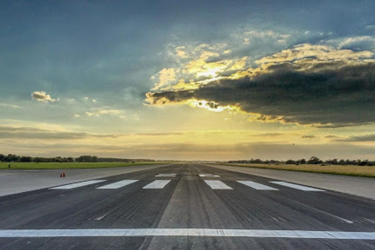 Driver dies during land speed record attempt at Elvington