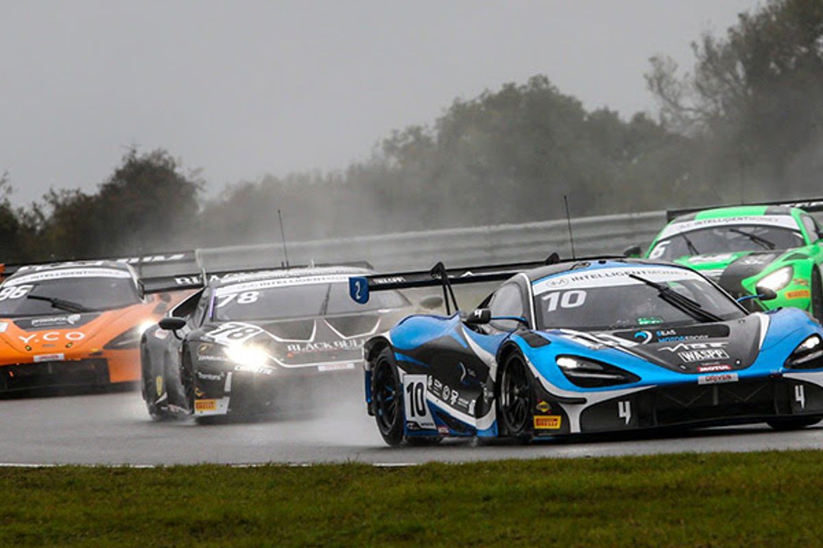 2 Seas Motorsport’s Jack Mitchell, Jordan Witt win British GT3 race 1