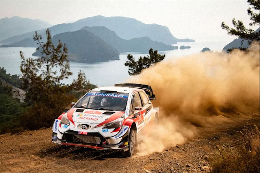 Elfyn Evans defends WRC  lead in Sardinia