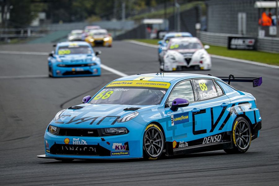 Ehrlacher heads Muller for WTCR Race of Hungary Race 2 win