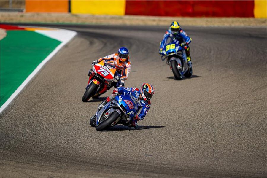 Alex Rins wins Aragon MotoGP as Joan Mir takes title lead