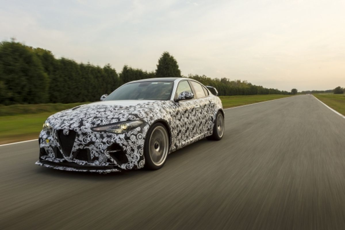 New Alfa Romeo Giulia GTA and GTAm put through their paces