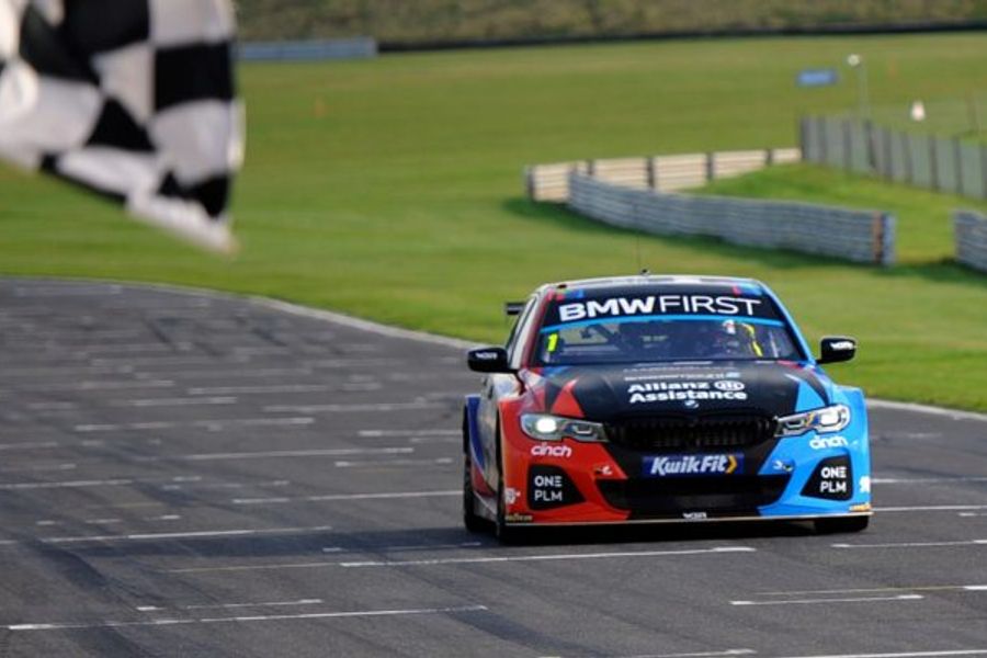 Turkington takes lights-to-flag victory at Snetteron BTCC opener