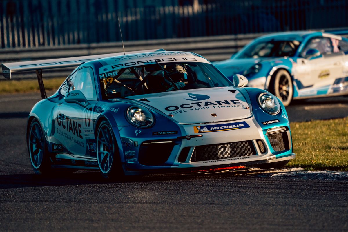 Harry King provisionally secures 2020 Porsche Carrera Cup GB title