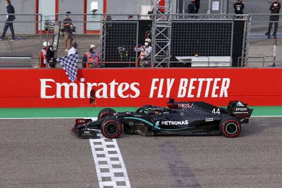 Mercedes seals 7th consecutive F1 title as Hamilton wins in Imola