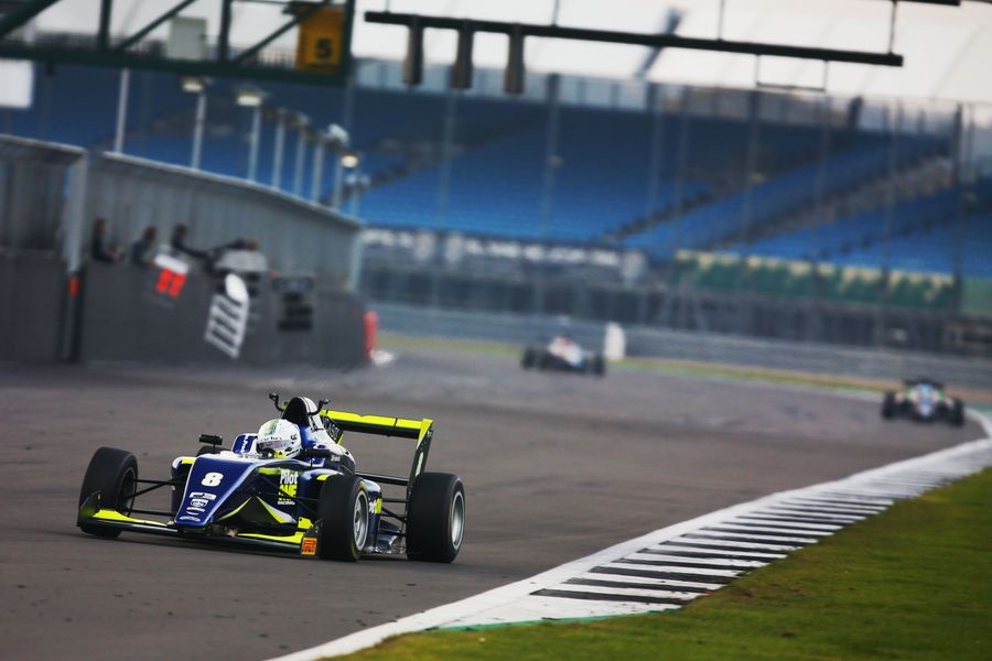 Frederick wins Silverstone F3 but title race goes to the wire
