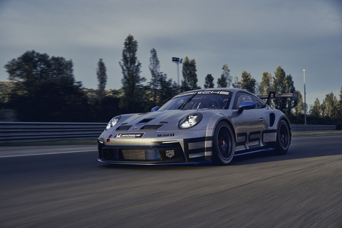 New racing car for the Porsche one-make cups: the new 911 GT3 Cup