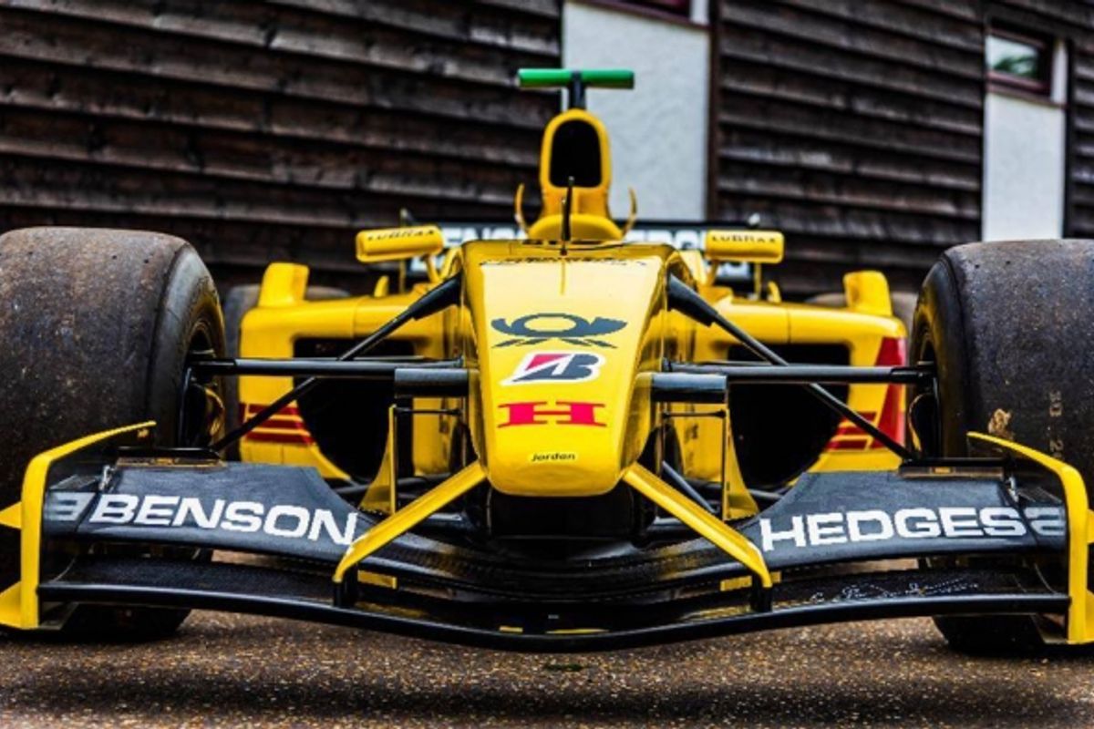 Drive a genuine Jordan F1 race car