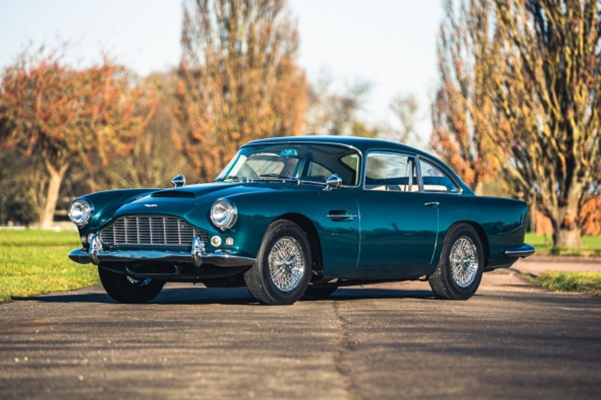 Three desirable Aston Martins at Silverstone Auctions first sale of 2021