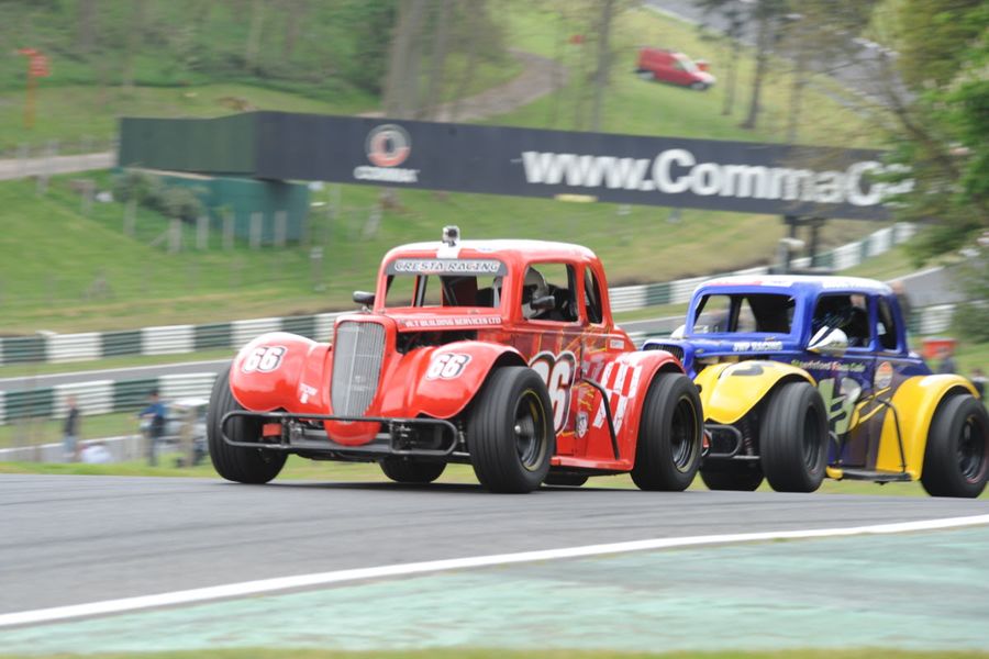 Cadwell Park To Open Legends Cars Season