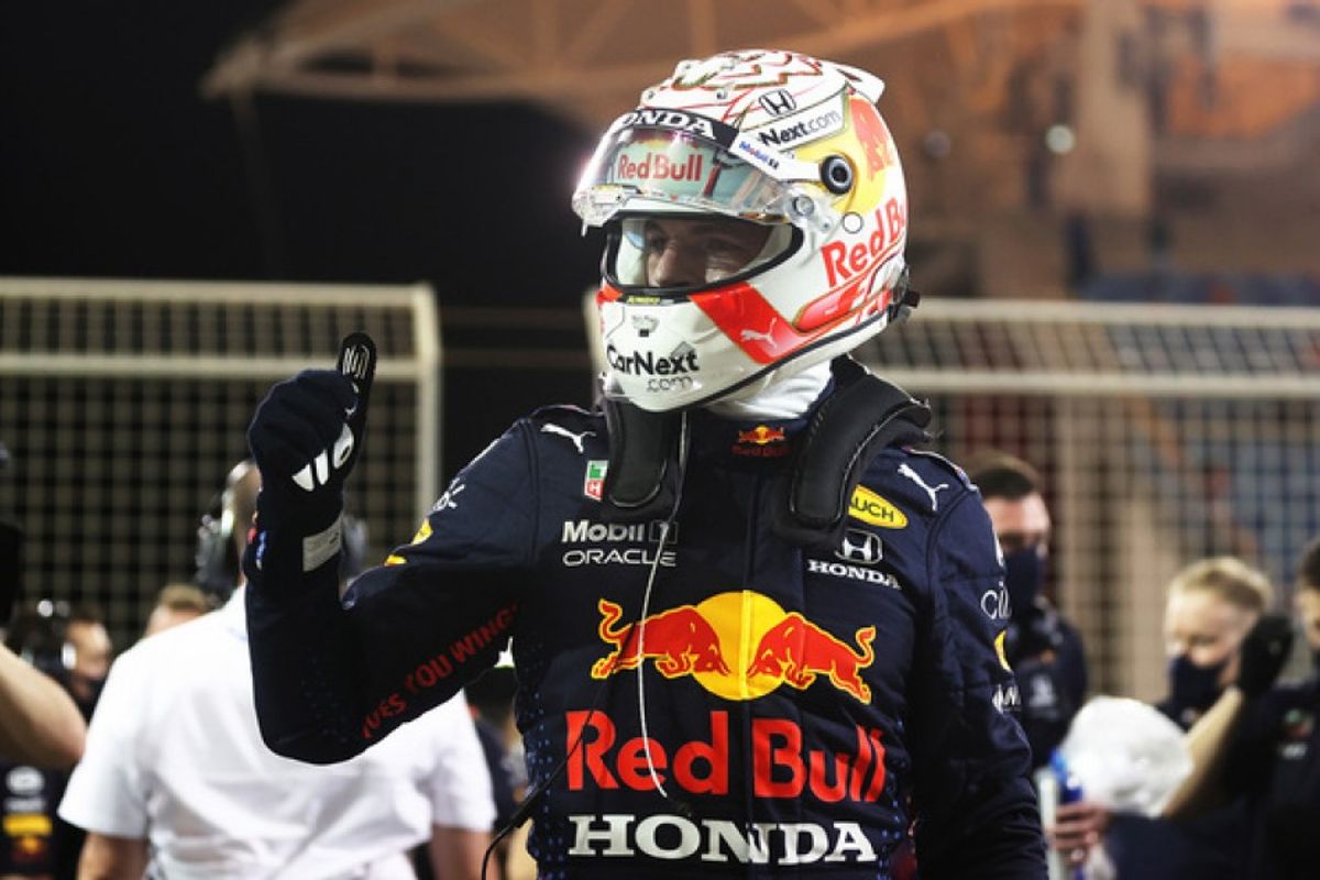 Verstappen takes Bahrain pole by four tenths of a second
