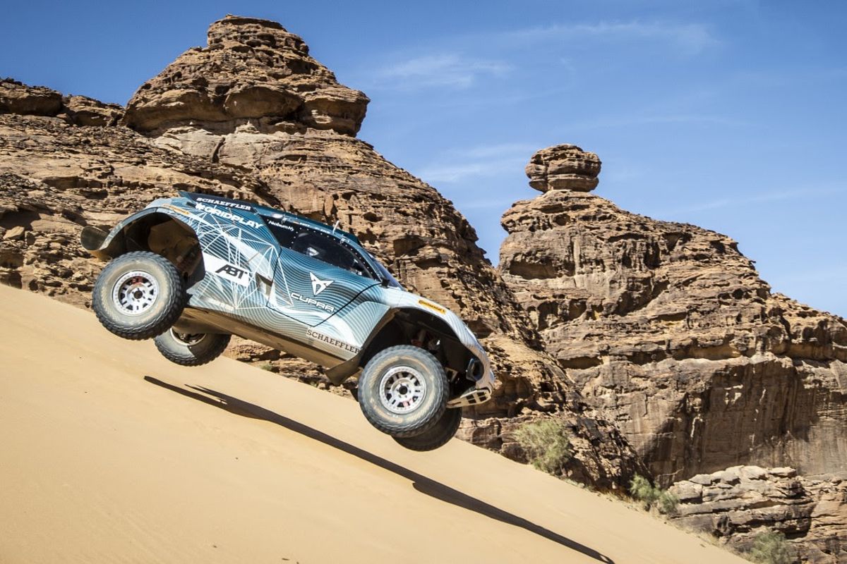 Roller coaster ride for ABT CUPRA XE in Extreme E Saudi Arabia