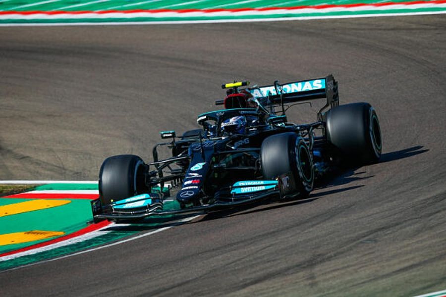Bottas still sets the pace in Imola FP2