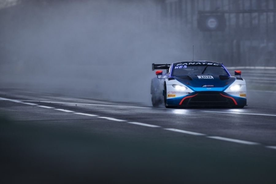 Garage 59 takes GT World Challenge Europe GT3 victory