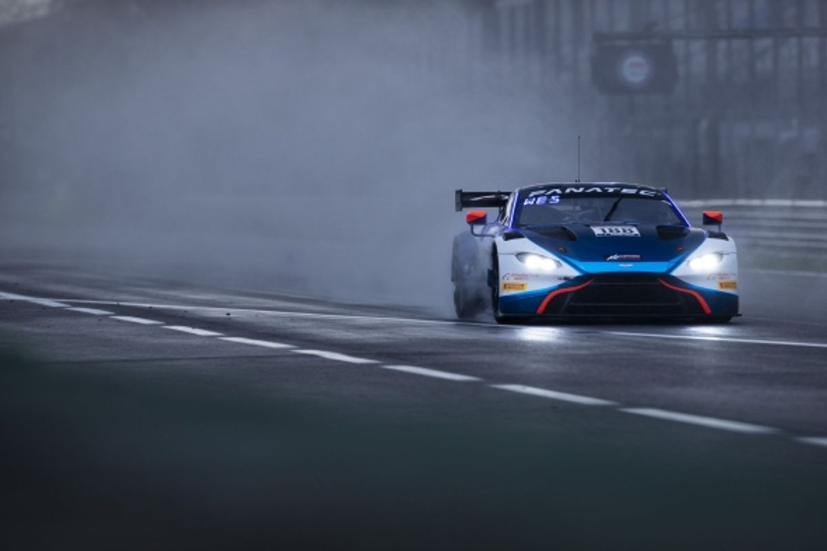 Garage 59 takes GT World Challenge Europe GT3 victory