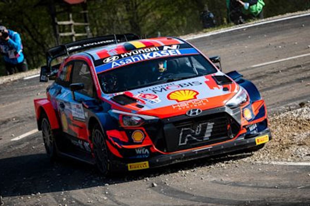 Neuville leads Croatia Rally, WRC leader Rovanperä crashes out