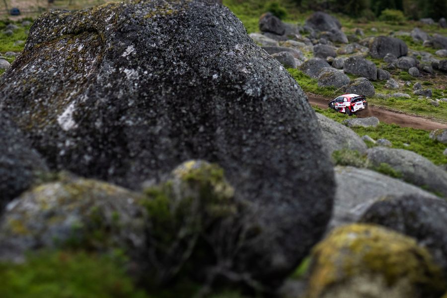 Evans takes Rally de Portugal lead after Tänak heartbreak