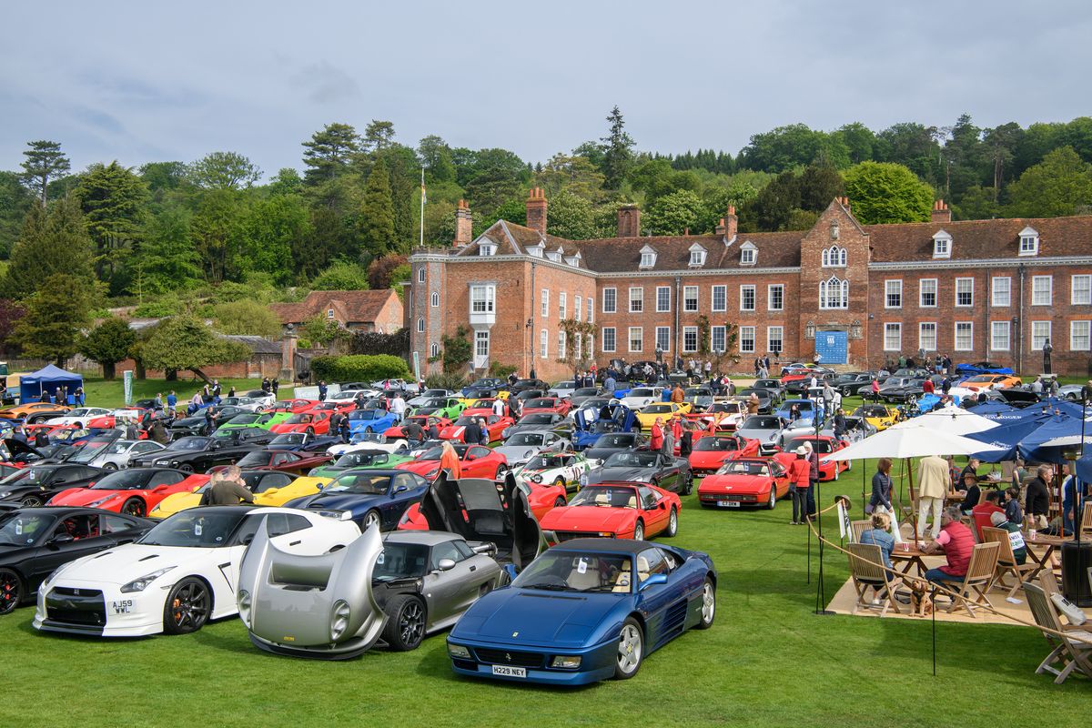 Over 400 supercars line up at Bremont Stonor Supercar Sunday