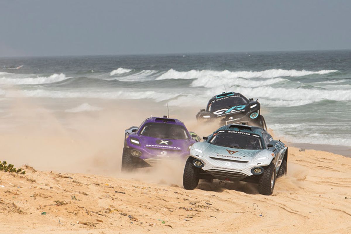 Spectacular motorsport in the dunes of Senegal with the Queen of Dakar